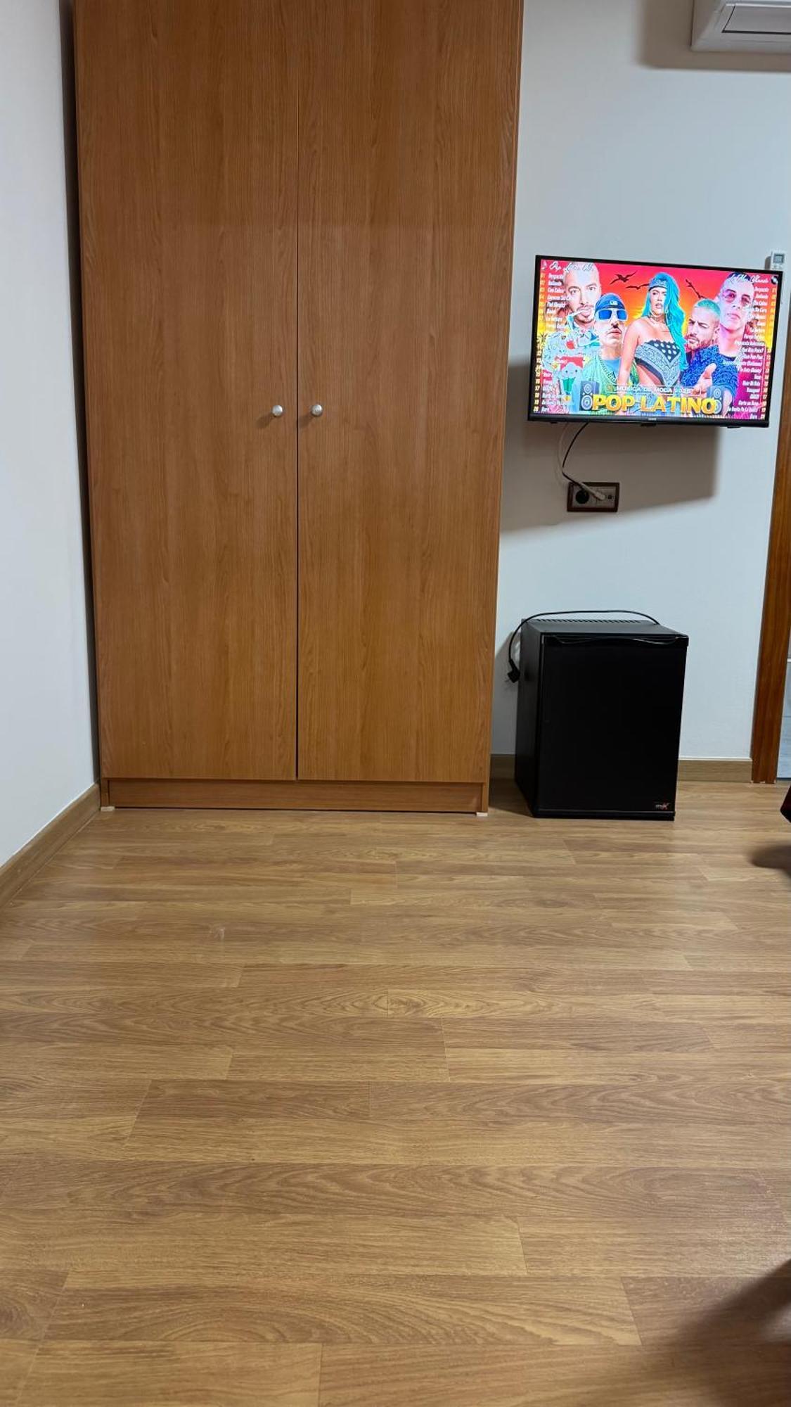 巴塞罗那 马德拉佐旅馆酒店 外观 照片