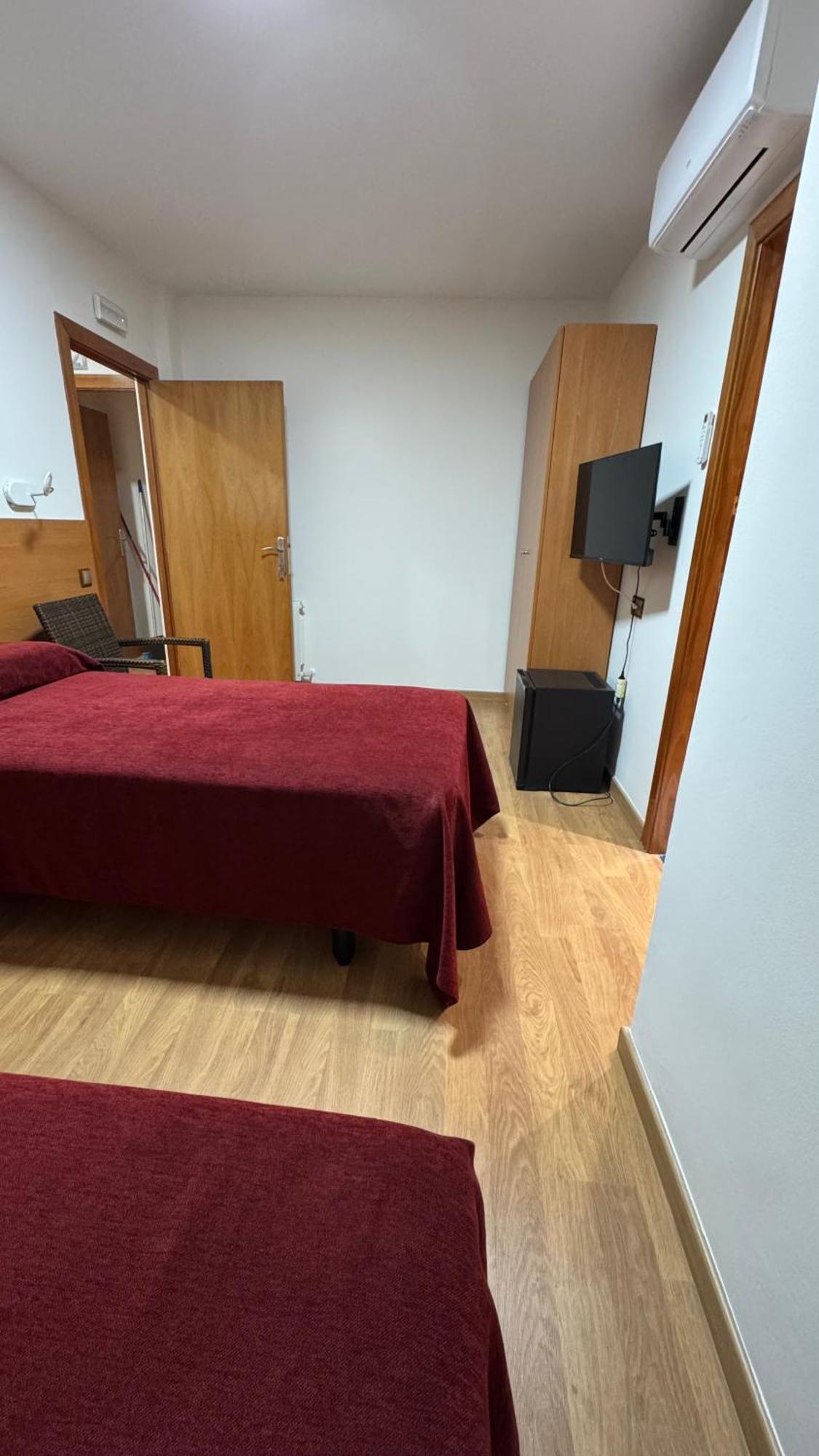 巴塞罗那 马德拉佐旅馆酒店 外观 照片